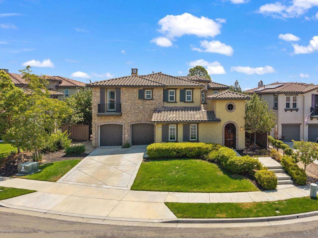 Oceanside, CA 92057,5527 Alexandrine Ct