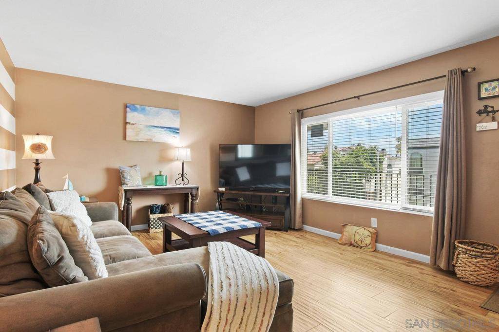 San Diego, CA 92109,1278 Pacific Beach Dr #7