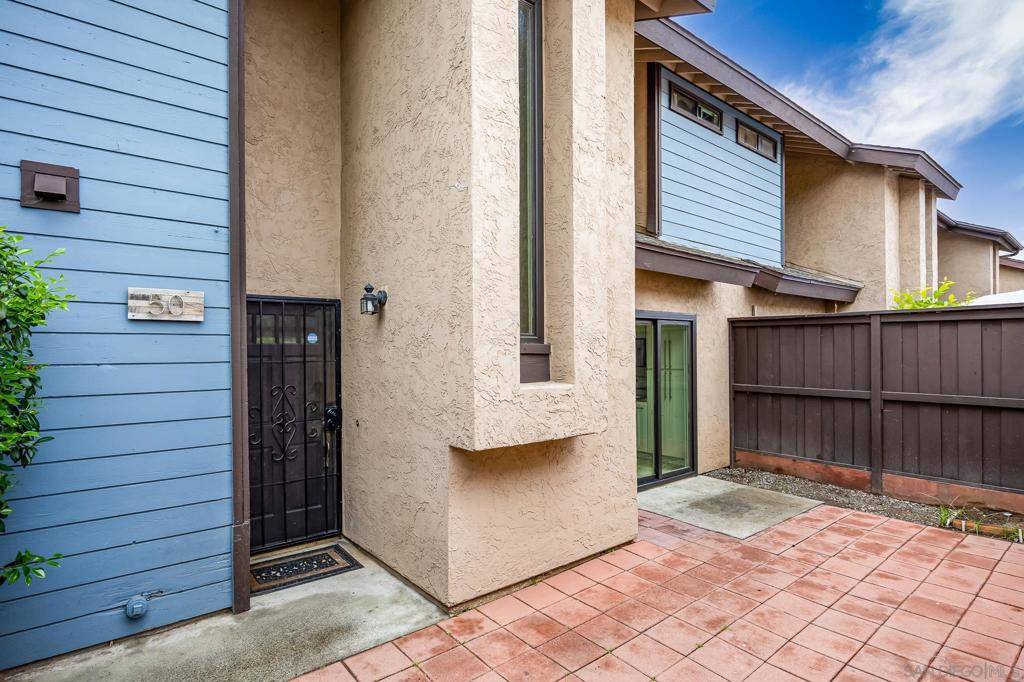 Escondido, CA 92026,140 E El Norte Pkwy #50