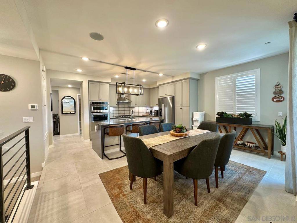 Poway, CA 92064,13085 Olympus Cir #2