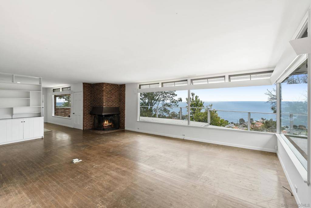 La Jolla, CA 92037,1703 Castellana Rd