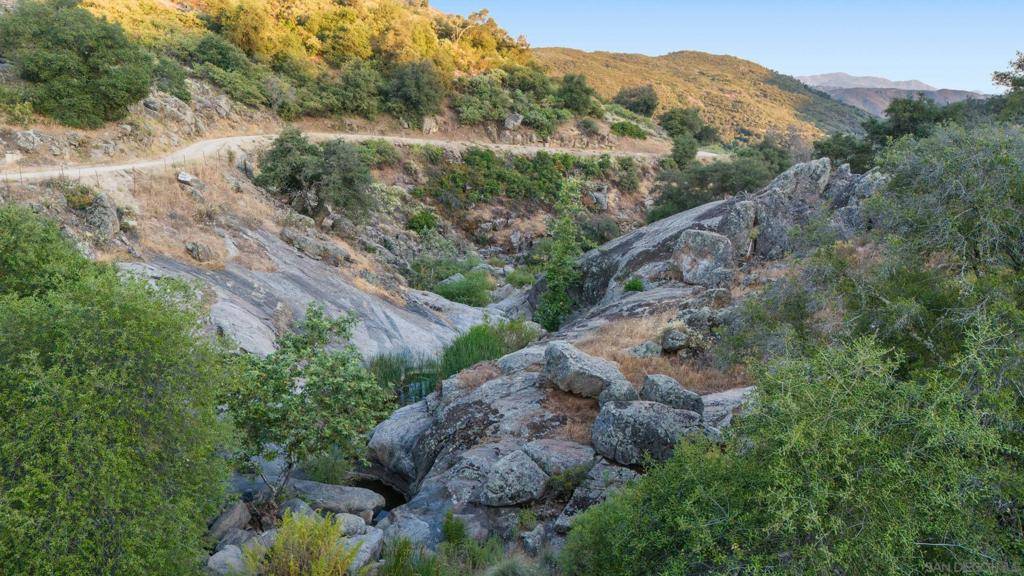 Santa Ysabel, CA 92070,25218 Black Canyon Rd