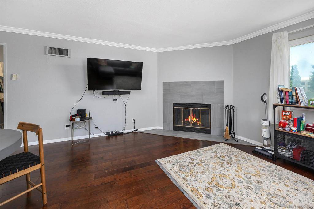 San Diego, CA 92122,3550 Lebon Dr. #6428