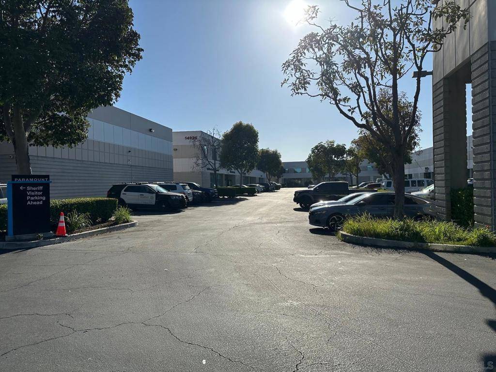 Paramount, CA 90723,14905 PARAMOUNT BLVD #D