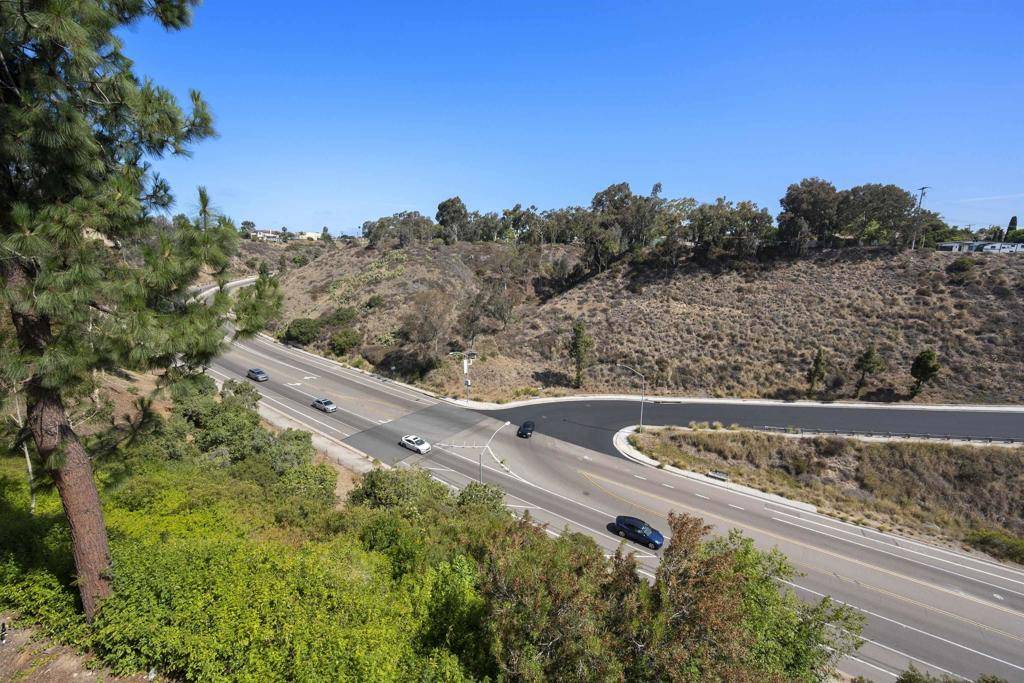 San Diego, CA 92111,7243 Camino Degrazia Unit 56