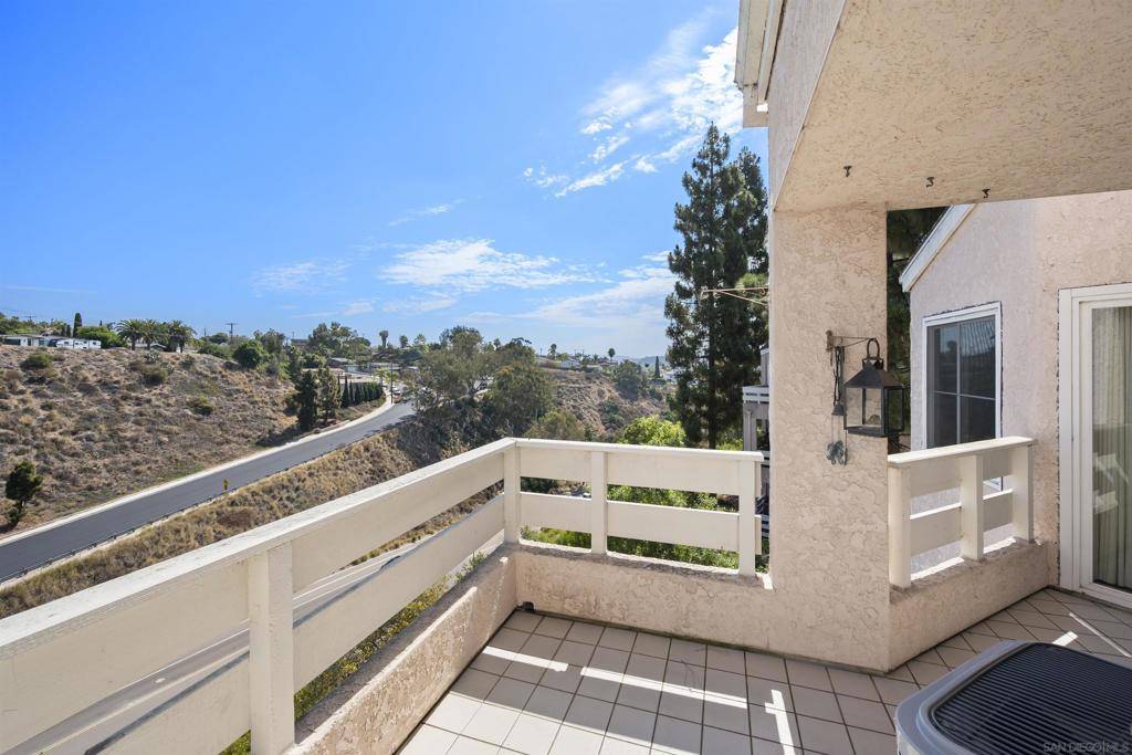 San Diego, CA 92111,7243 Camino Degrazia Unit 56
