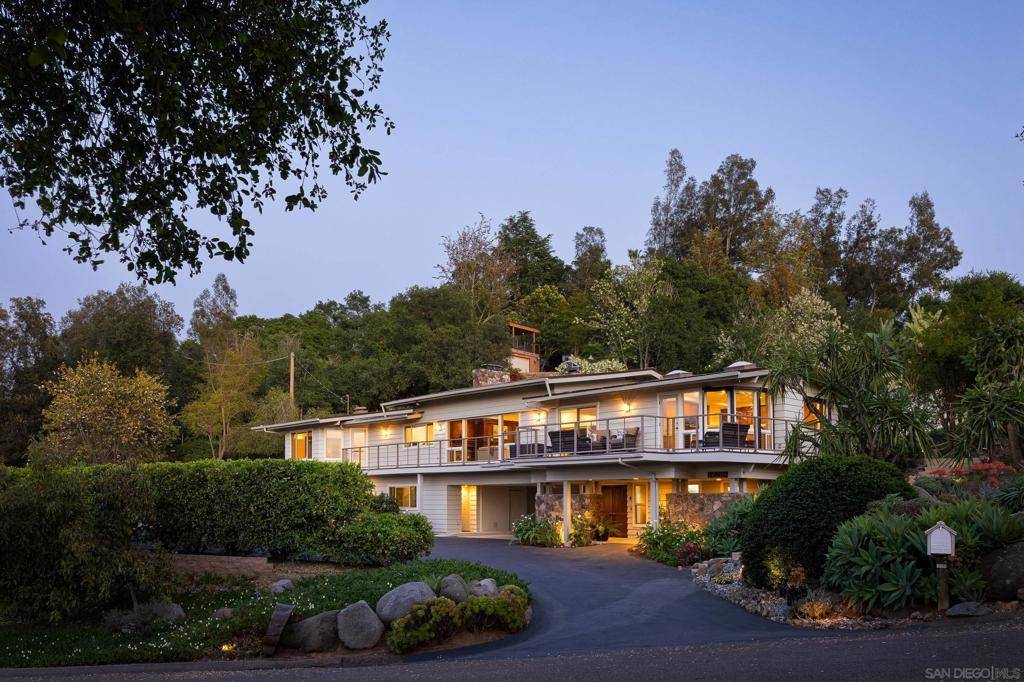 Poway, CA 92064,16204 Orchard Bend Rd