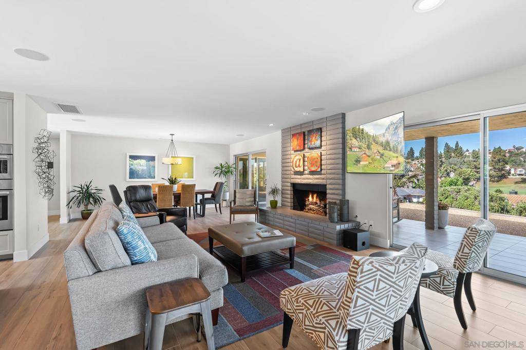 San Diego, CA 92128,17808 Via Altiva