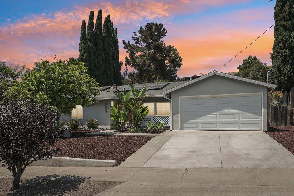 Santee, CA 92071,9466 Galston Dr