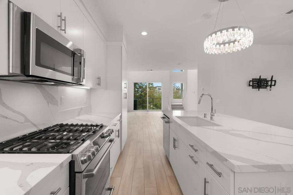 San Diego, CA 92126,10561 Coupland Way