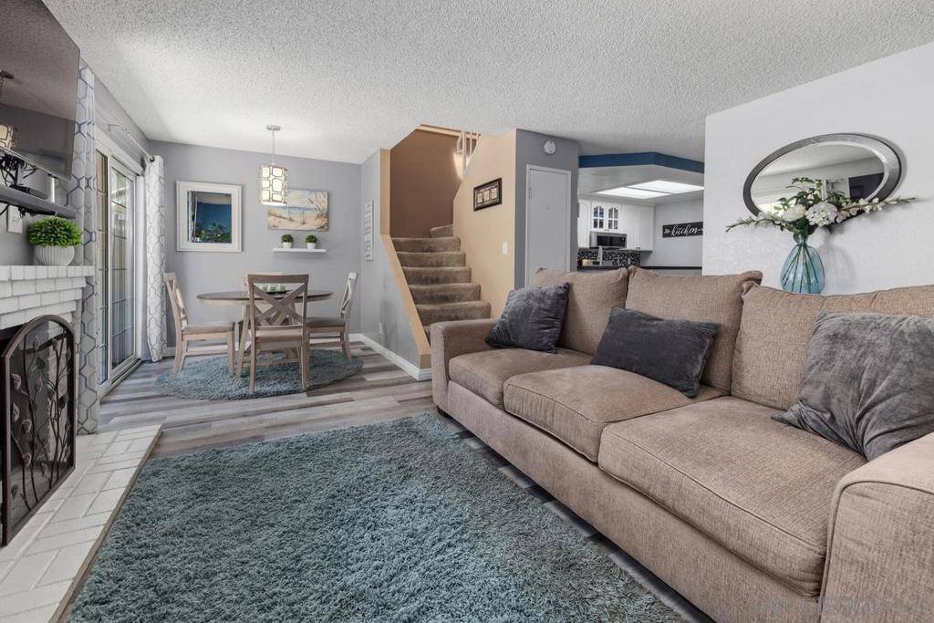 Santee, CA 92071,10160 Palm Glen Dr #42