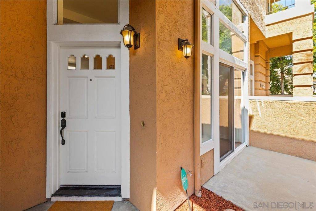 San Diego, CA 92122,7250 Calabria Ct #C