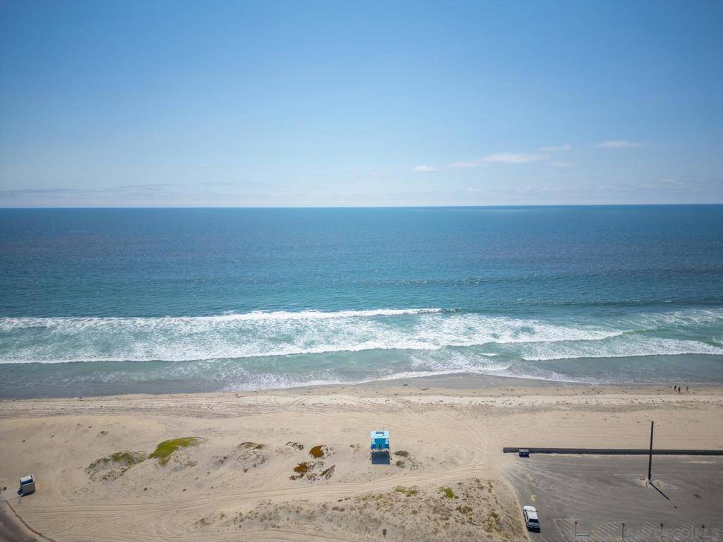 Coronado, CA 92118,54 Half Moon Bend