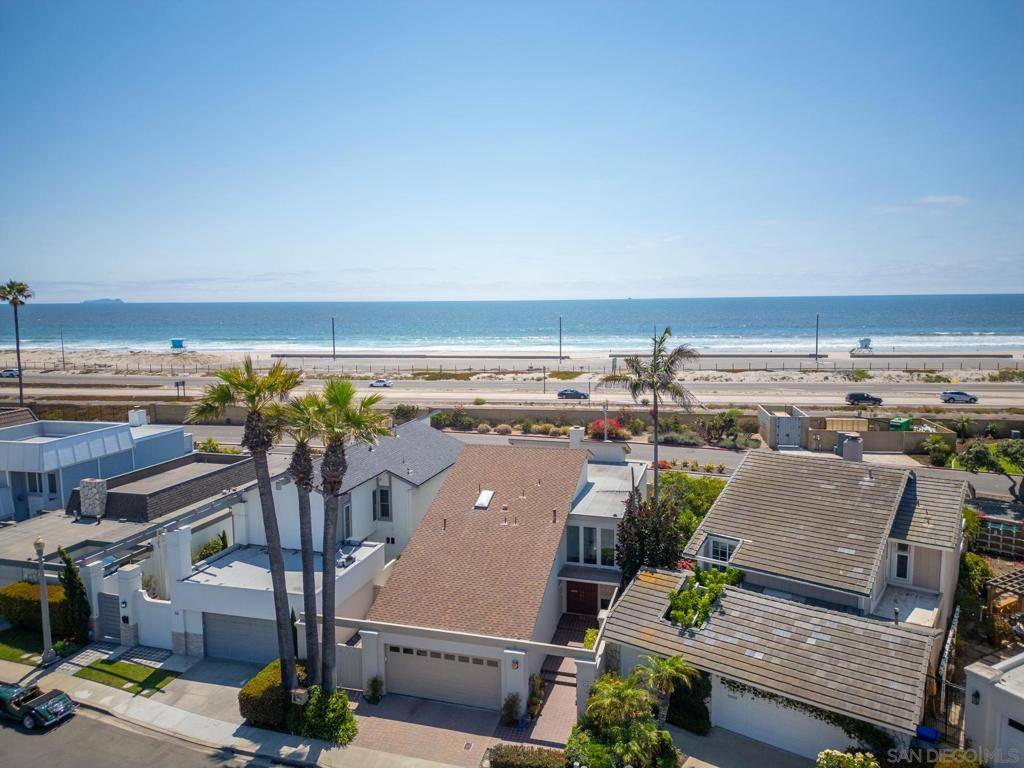 Coronado, CA 92118,54 Half Moon Bend