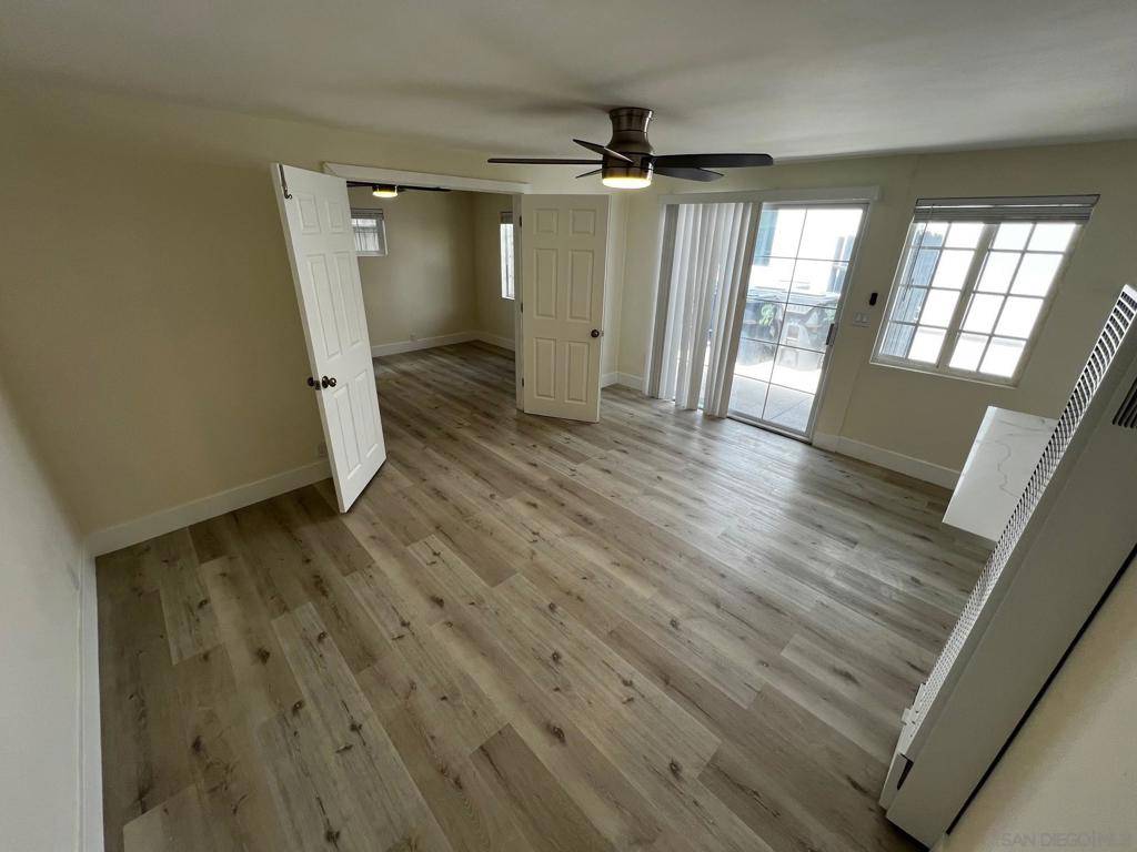 Oceanside, CA 92054,525 S Freeman St
