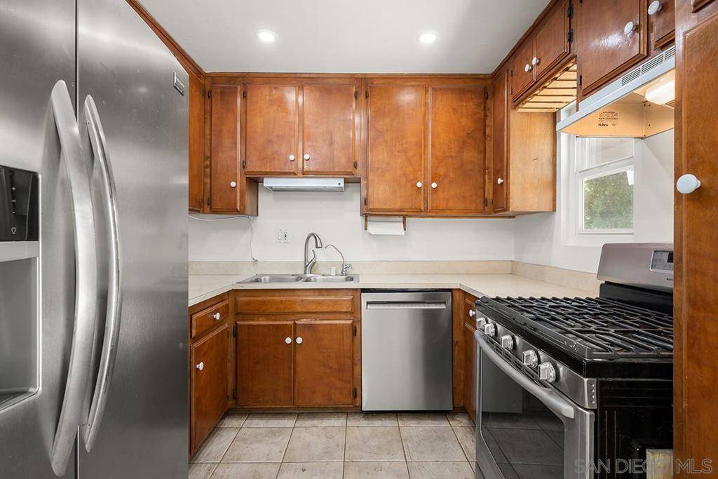282 Garfield Ave El Cajon, CA 92020
