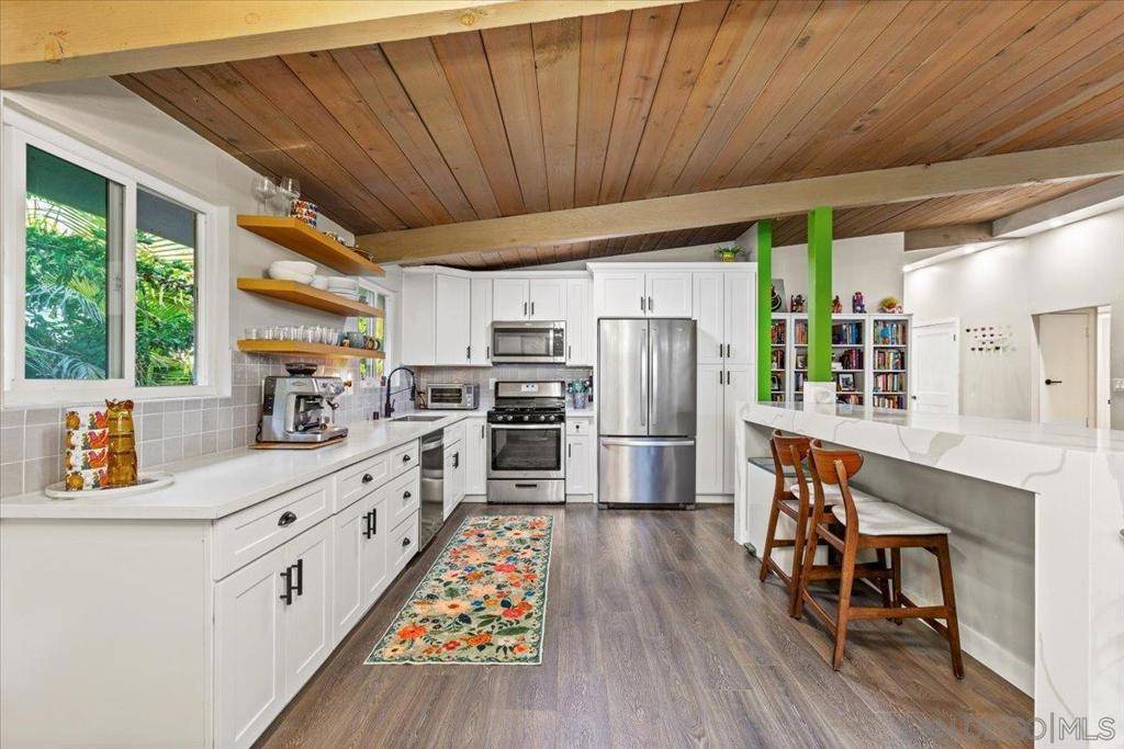 San Diego, CA 92115,5038 Chaparral Way