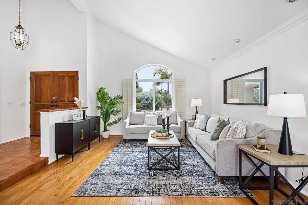 Chula Vista, CA 91910,1009 Paseo La Cresta