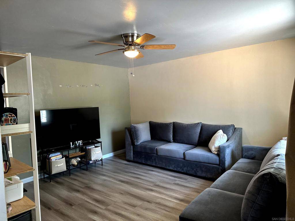 Ramona, CA 92065,742 A St #1