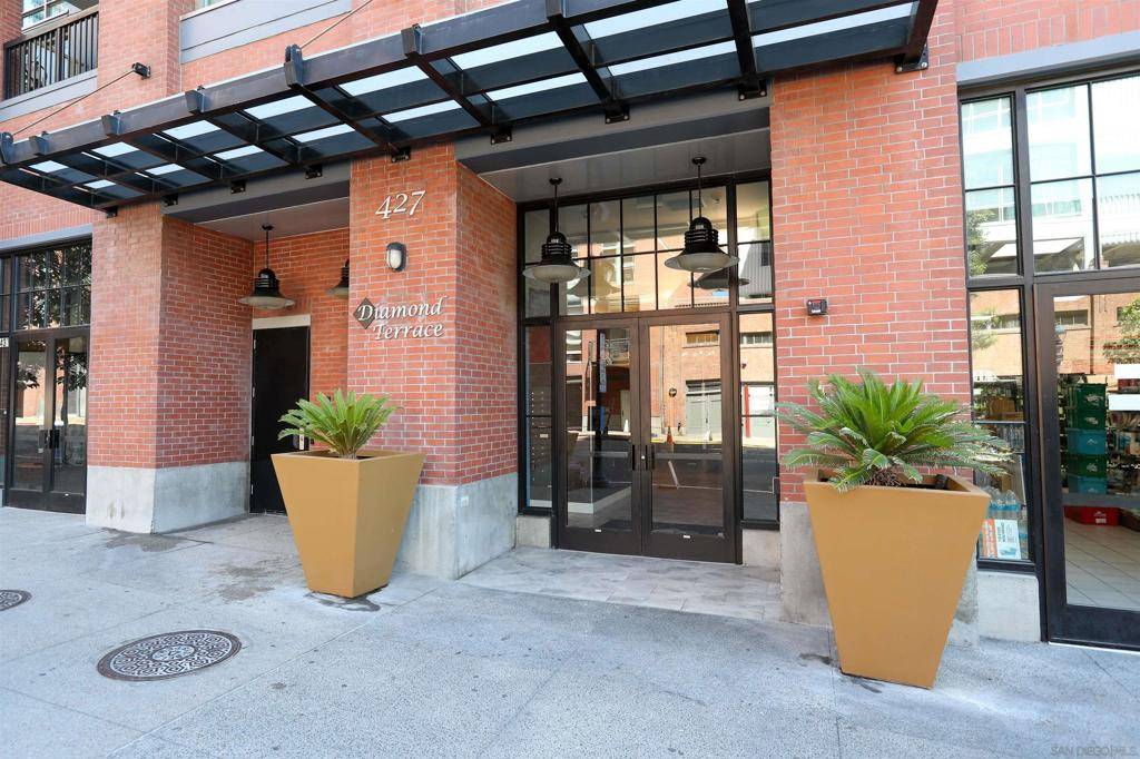 San Diego, CA 92101,427 9th Avenue #501