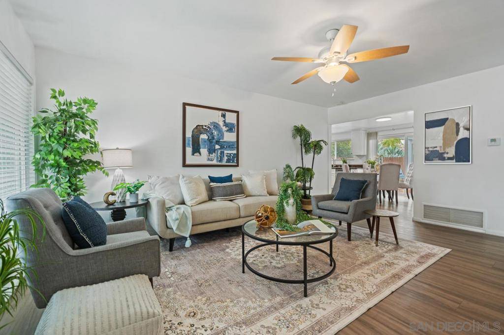 Poway, CA 92064,13315 Carriage Road