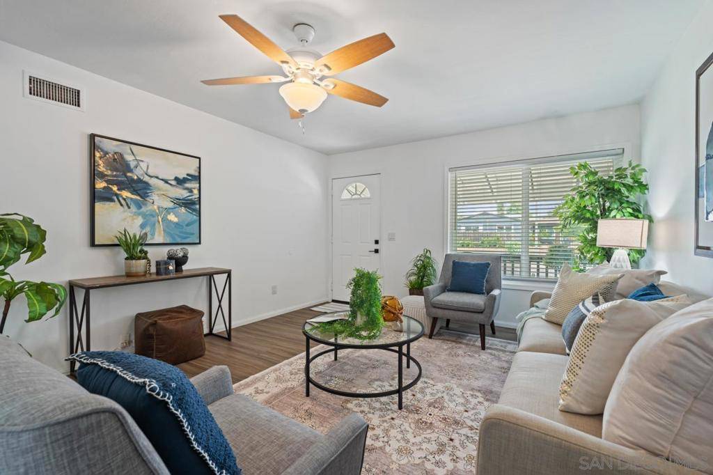 Poway, CA 92064,13315 Carriage Road