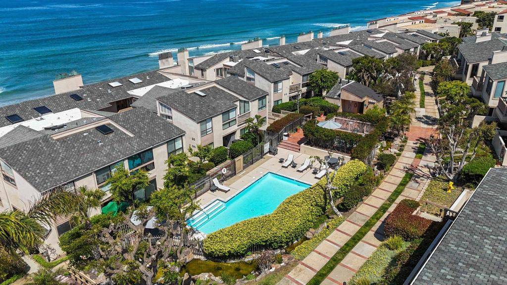 Solana Beach, CA 92075,573 S Sierra #10