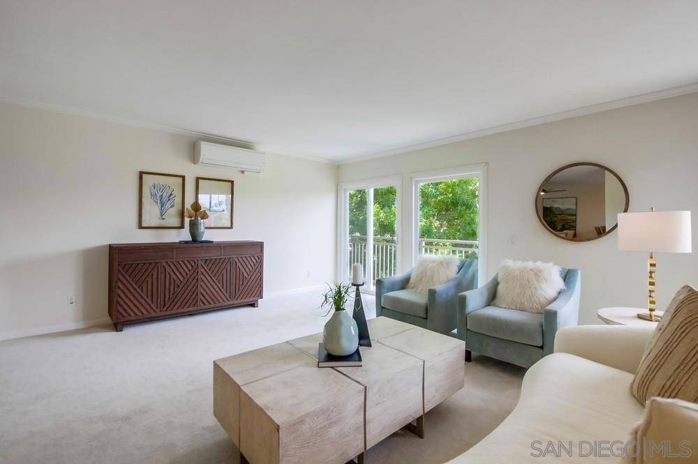 La Jolla, CA 92037,5370 La Jolla Blvd. #305B