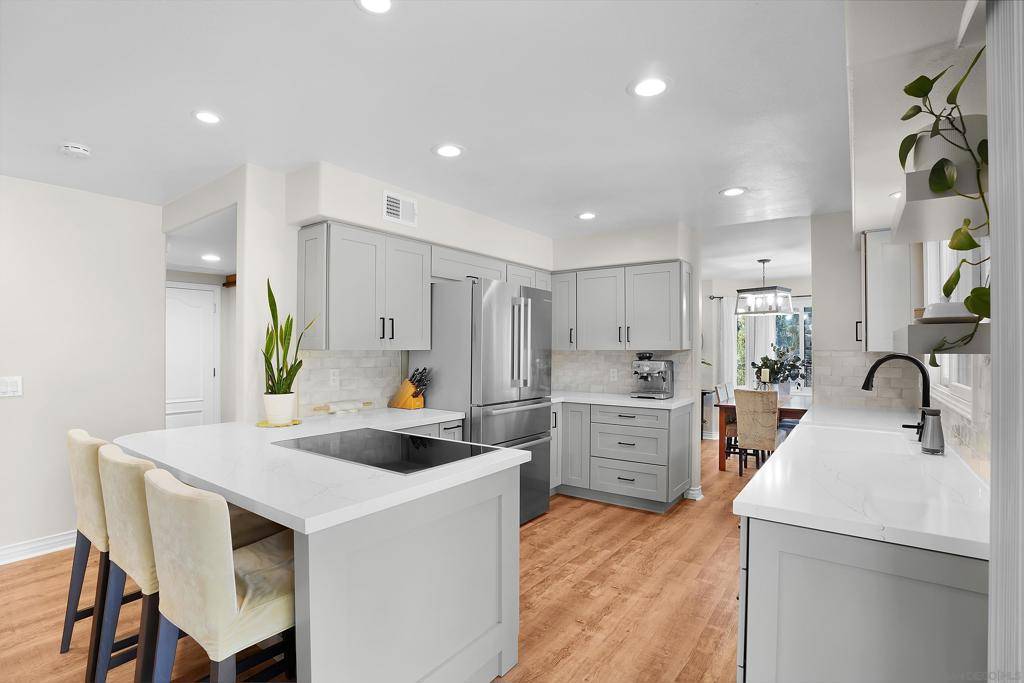Escondido, CA 92026,9546 Sage Hill Way
