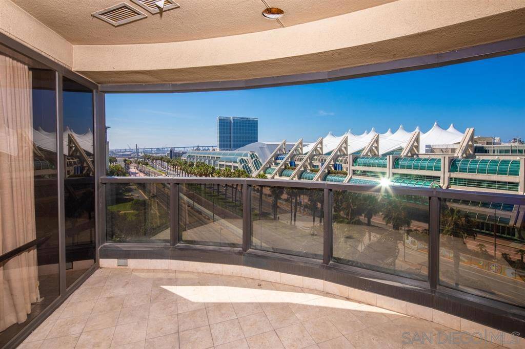 San Diego, CA 92101,200 Harbor Dr #802