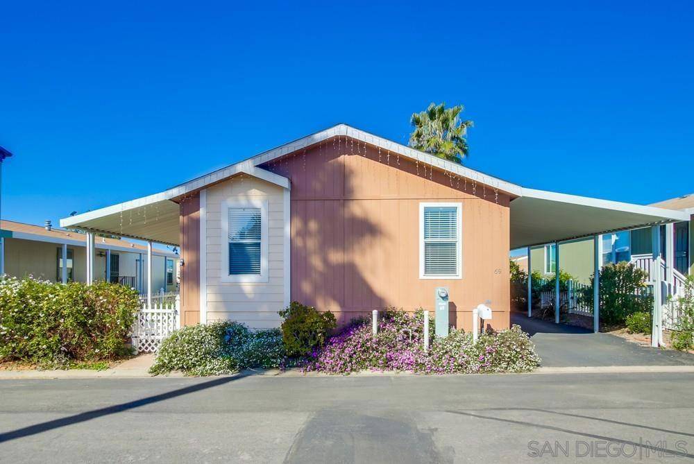 El Cajon, CA 92021,450 E Bradley Ave #SPC 69