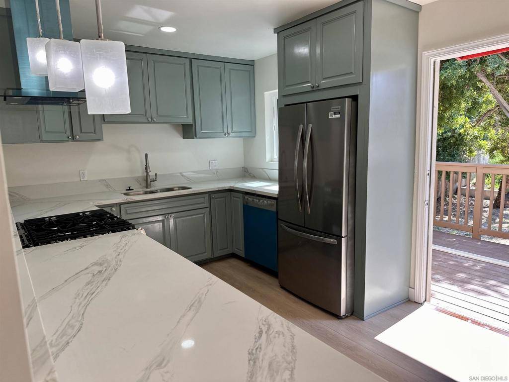 Lemon Grove, CA 91945,Address not disclosed