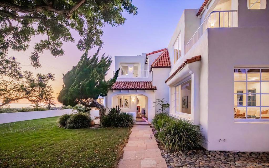 Solana Beach, CA 92075,308 Corto St