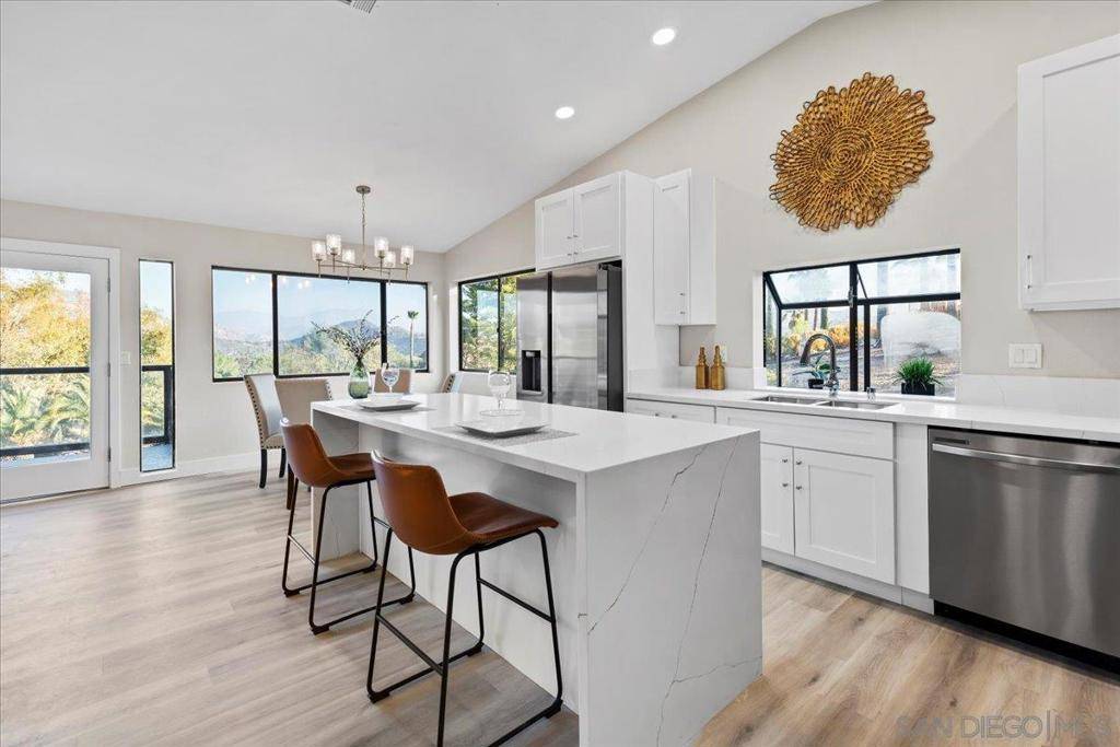Ramona, CA 92065,16310 Oak Springs Dr