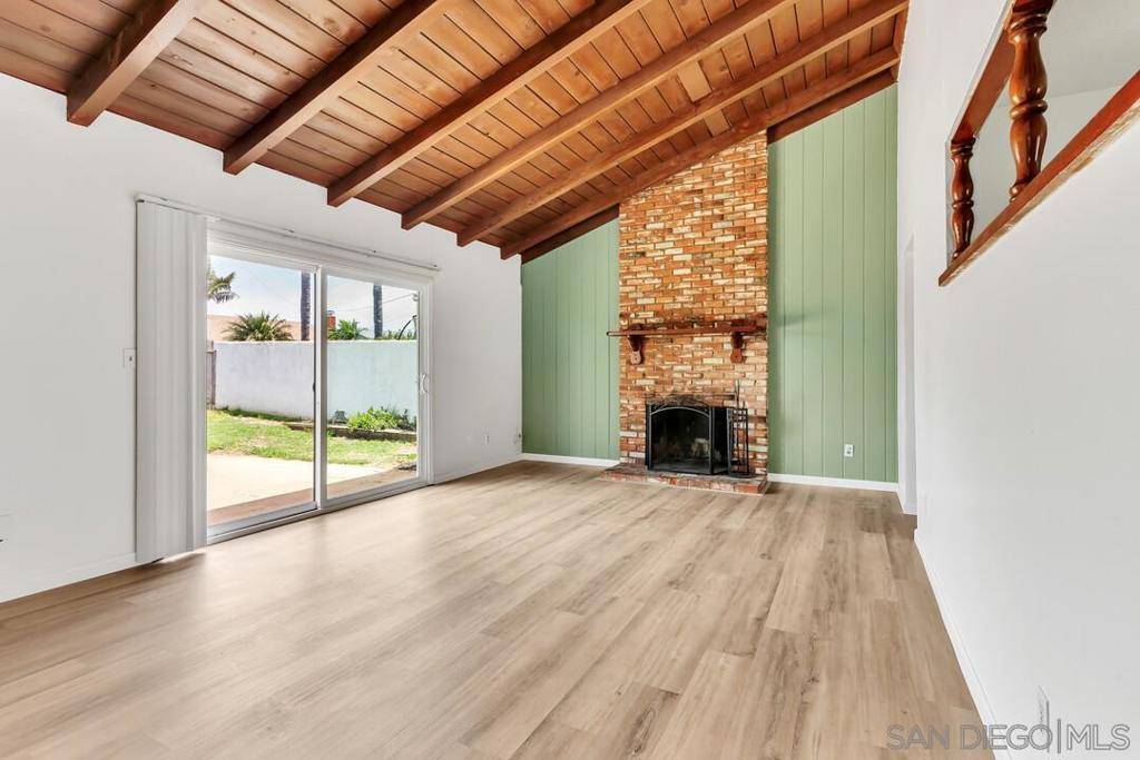 Imperial Beach, CA 91932,1325 5th Street