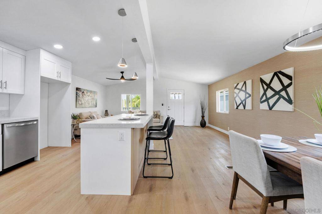 Lakeside, CA 92040,Address not disclosed