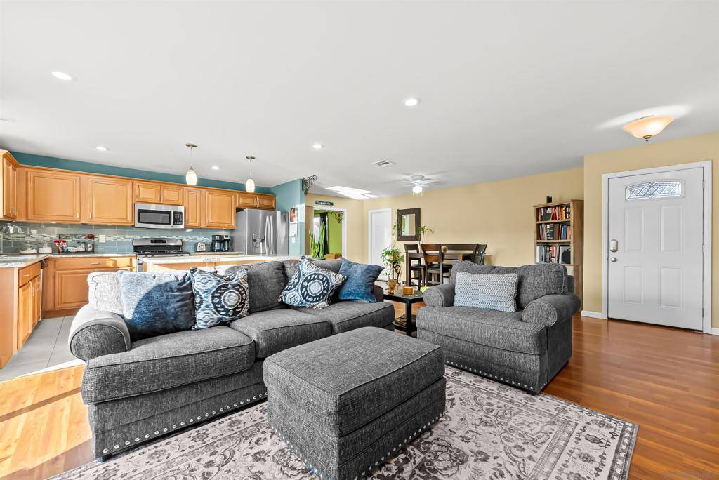 Lemon Grove, CA 91945,1818 La Corta St