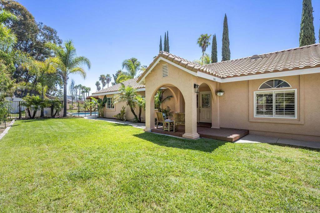 Bonsall, CA 92003,5431 W Lilac Rd