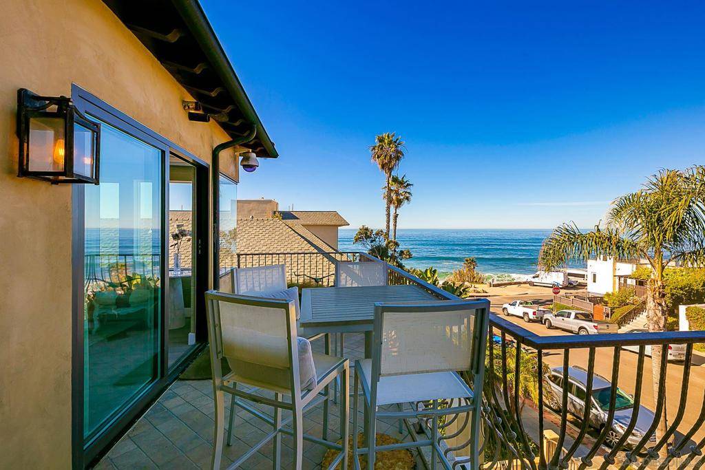 La Jolla, CA 92037,231 Bonair St