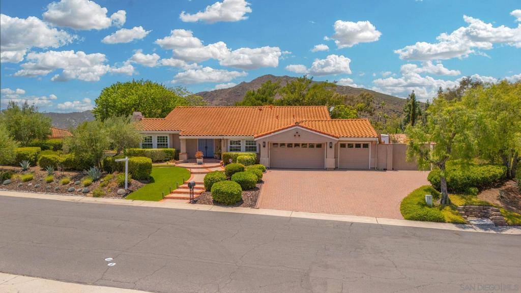 Escondido, CA 92029,3445 Lomas Serenas Dr