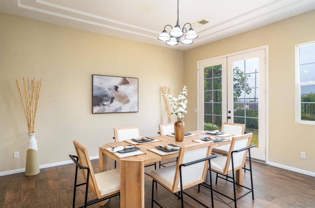 Chula Vista, CA 91914,1052 Mountain Ash Ave #595-082-22-00
