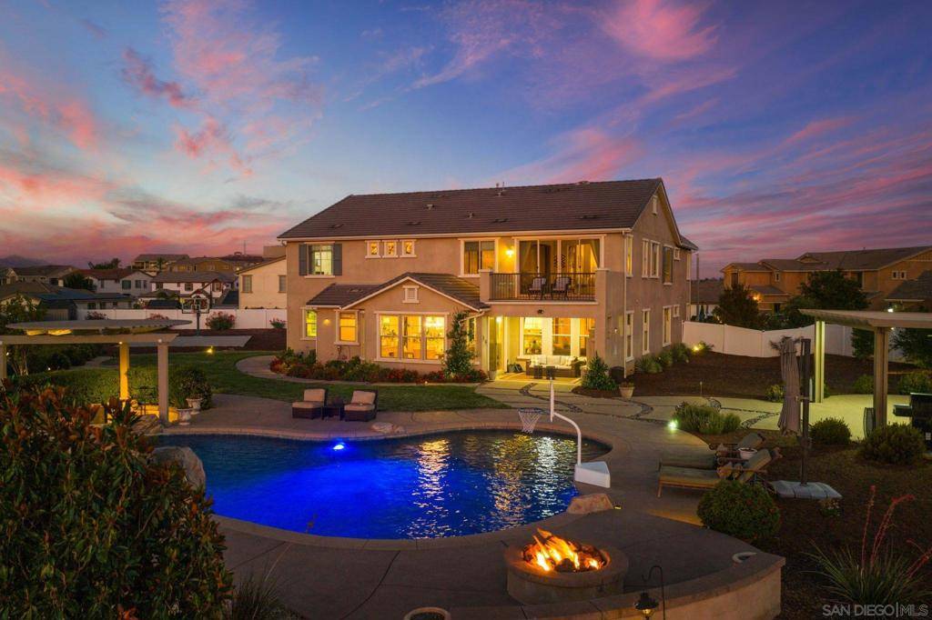 Murrieta, CA 92563,28752 Blue Larkspur Court