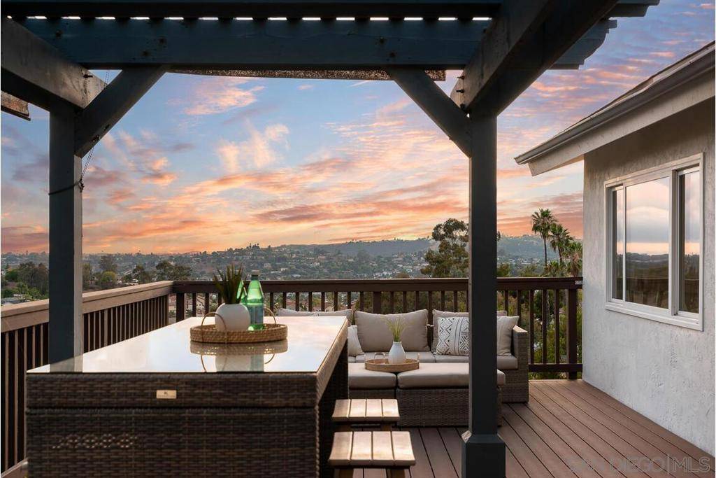 Spring Valley, CA 91977,3254 S Bonita St