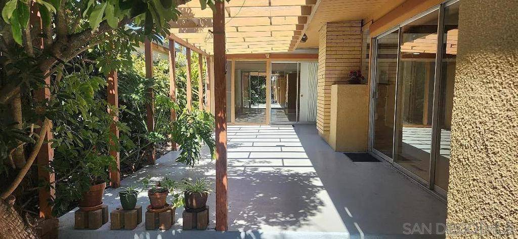 San Diego, CA 92103,1631 Cypress Ave