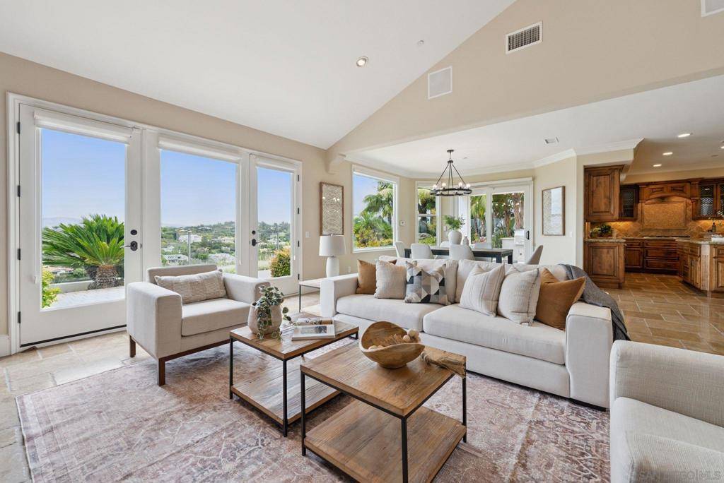 San Diego, CA 92130,14351 Via Baroda