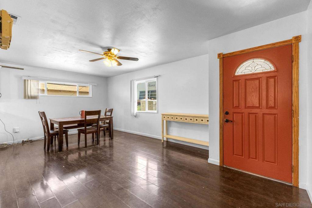 Santee, CA 92071,8524 Big Rock Road