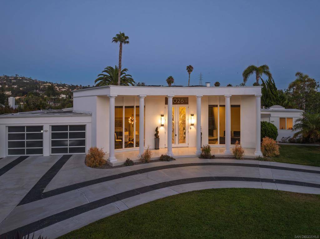 Carlsbad, CA 92009,7026 Estrella De Mar Rd