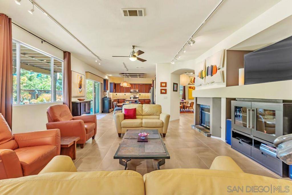 Temecula, CA 92592,43054 Manchester Ct