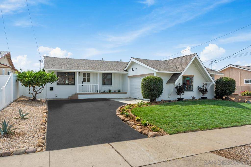 El Cajon, CA 92019,812 Alveda Ave