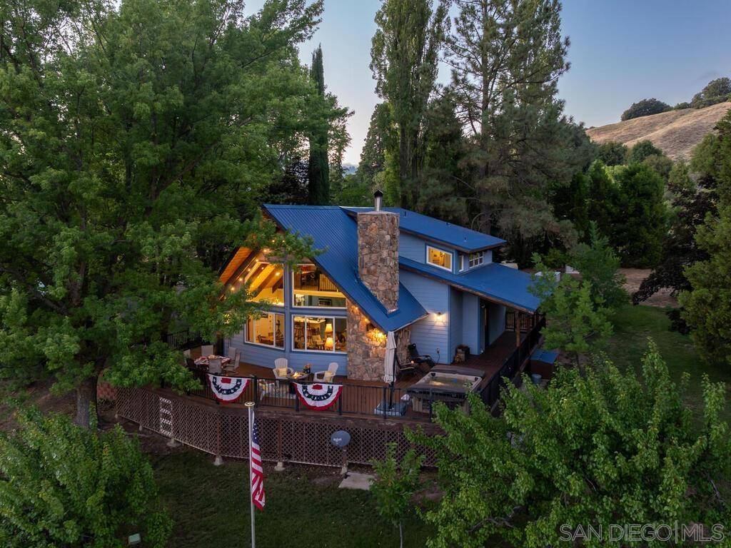 Julian, CA 92036,1209 Farmer Road